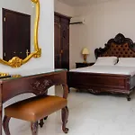 Apartamento Megaron *