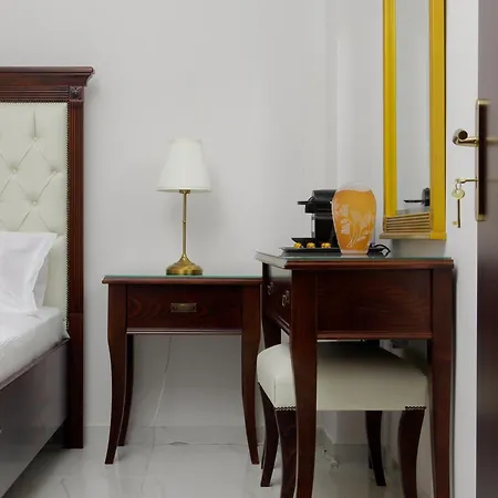 Megaron Apartment