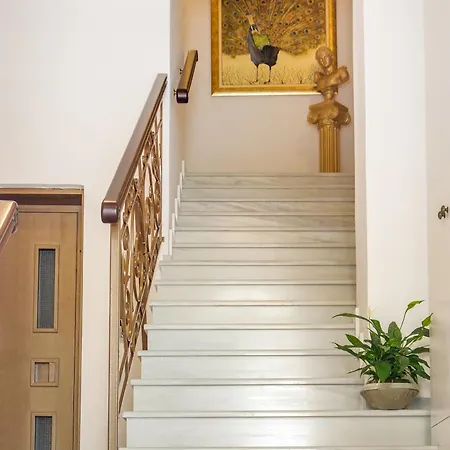 Apartment Megaron