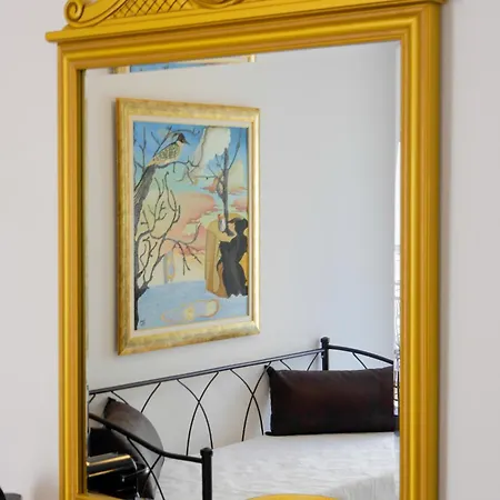 Megaron Apartment Ermoupoli
