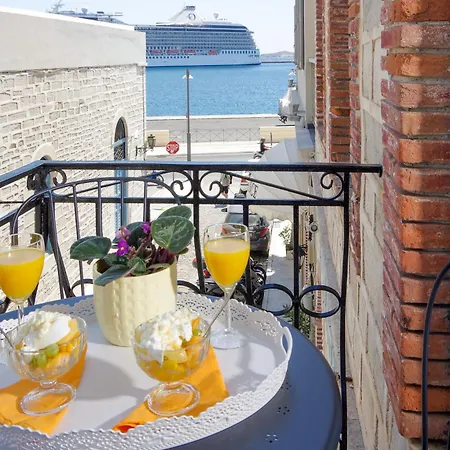 Apartament Megaron *